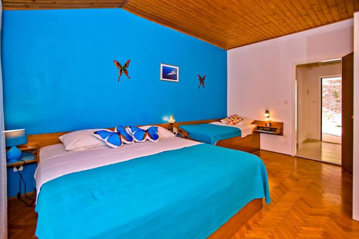 Villa Mateljan Zastražišće Exteriér fotografie