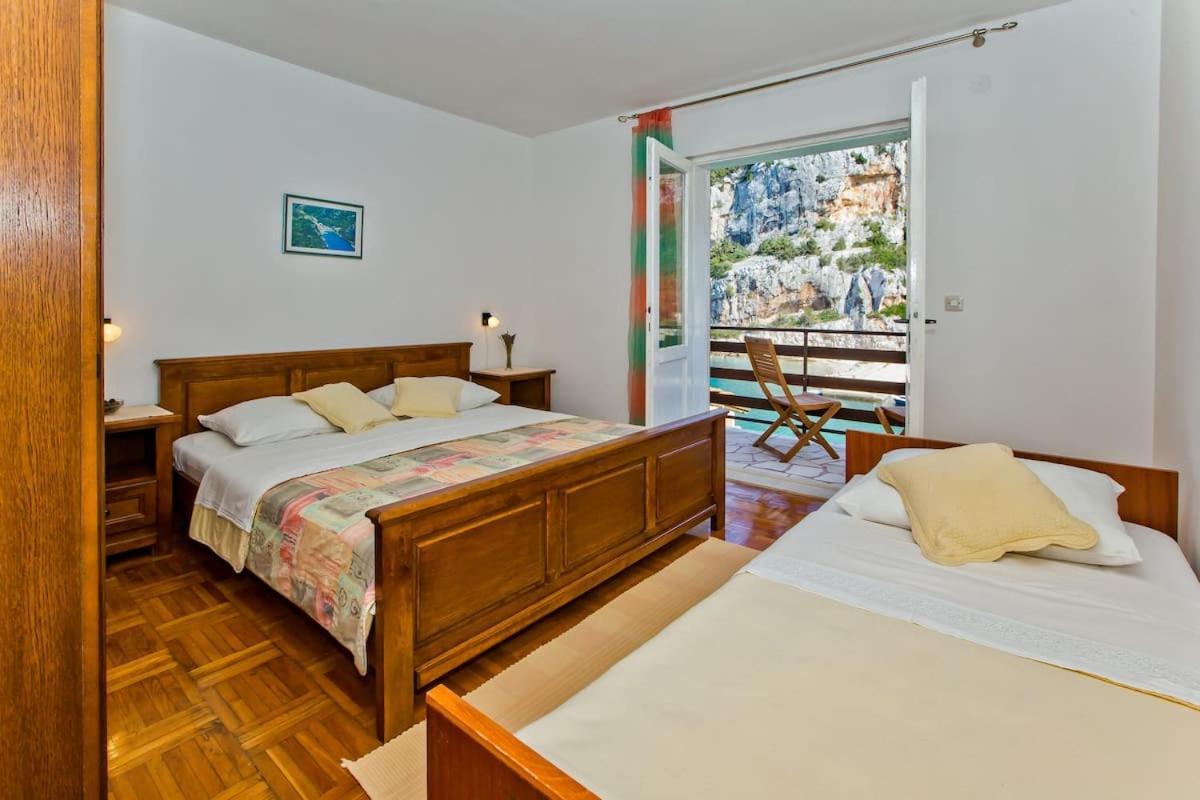 Villa Mateljan Zastražišće Exteriér fotografie