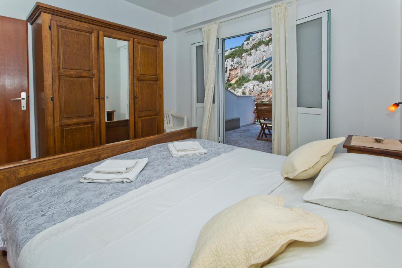 Villa Mateljan Zastražišće Exteriér fotografie