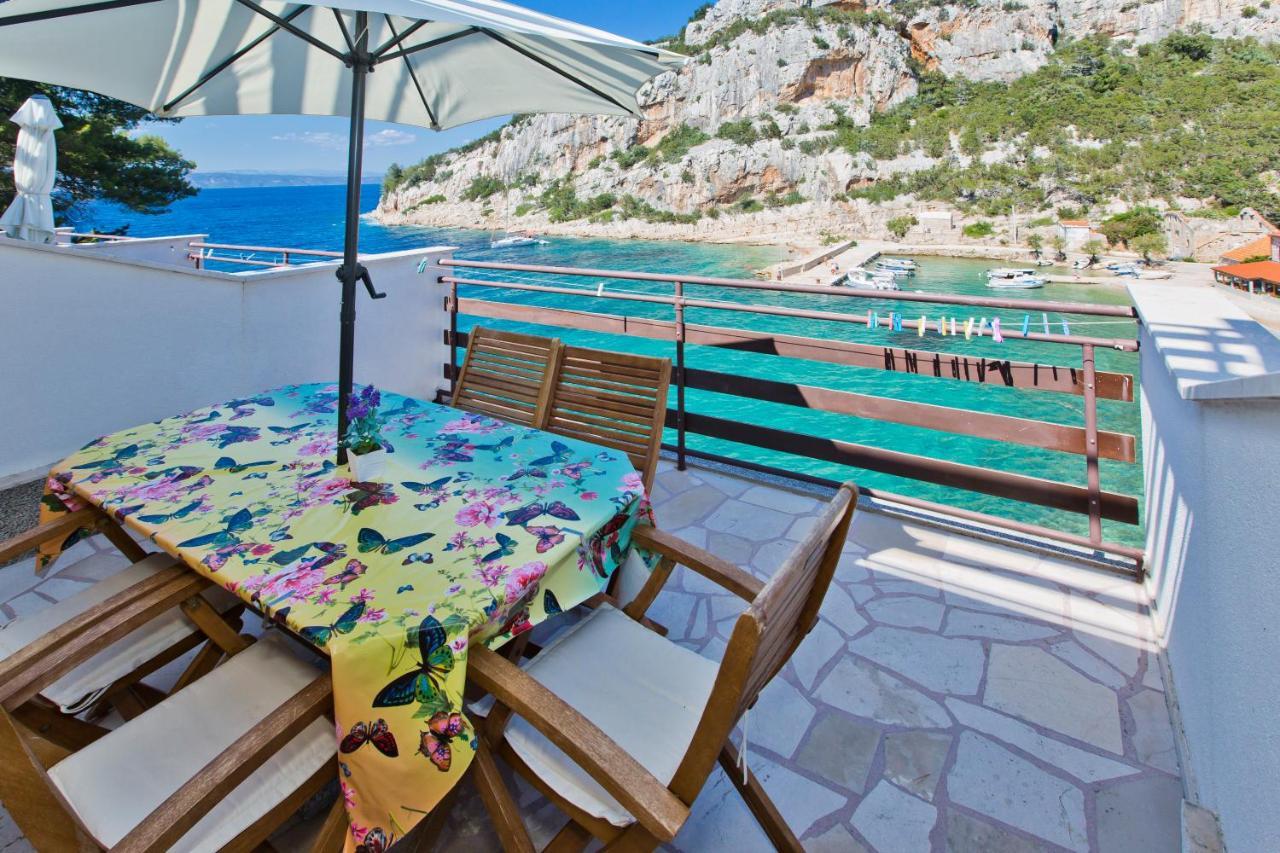 Villa Mateljan Zastražišće Exteriér fotografie